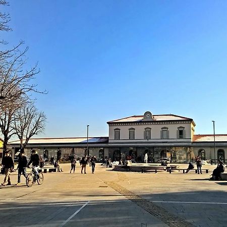 Airport Station Bergamo Hotel Buitenkant foto